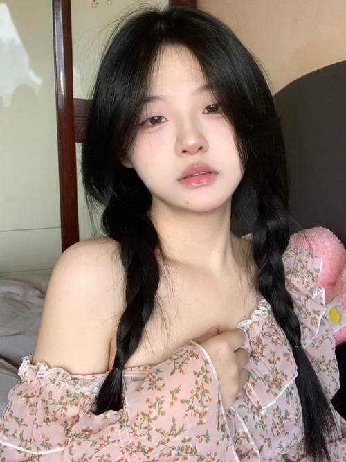 啪啪啪人妻系列的相关介绍
