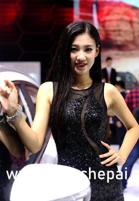 亚洲熟女少妇激情一区二区的相关介绍