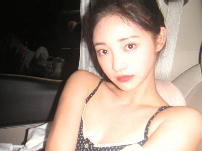 欧美性感美女大尺度的相关介绍