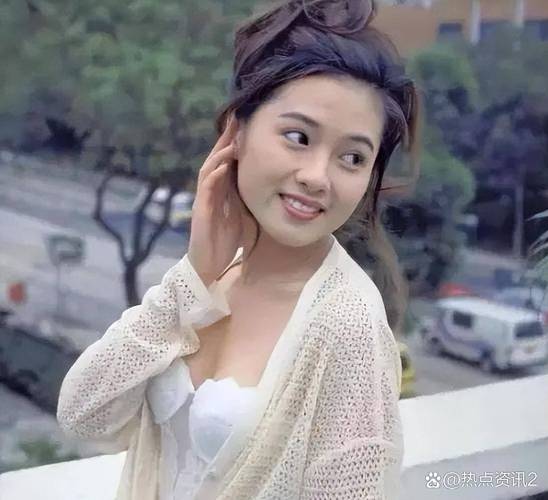 在线搭讪人妻中文字幕的相关介绍