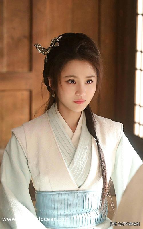 动漫美女被廿的相关介绍