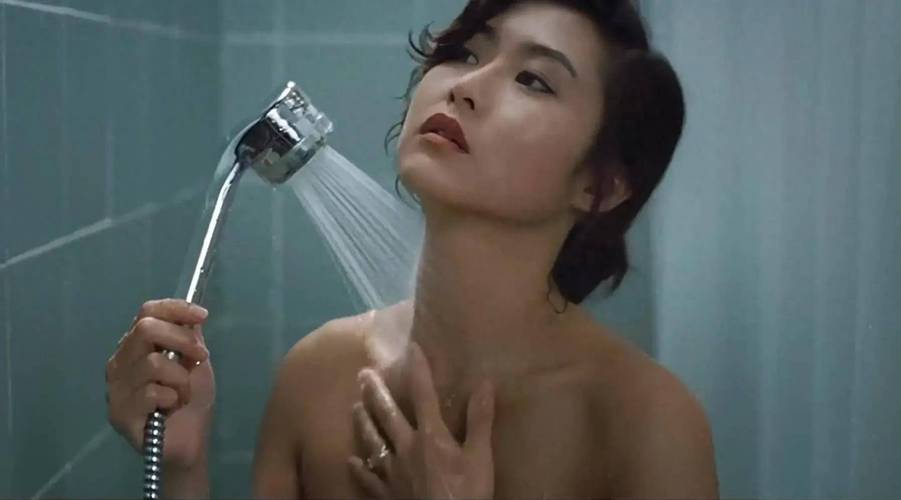 原创中文少妇av的相关介绍