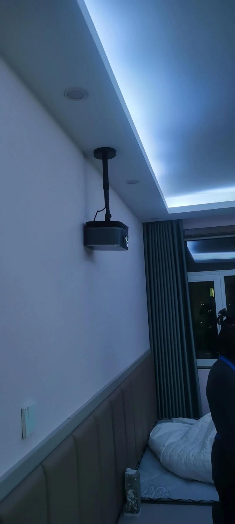 稚嫩的小屁股眼开菊…的相关介绍
