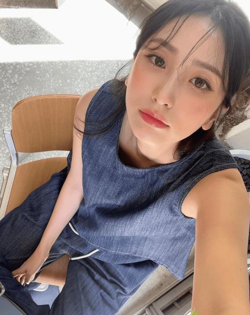 日本4少妇精油按摩记的相关介绍