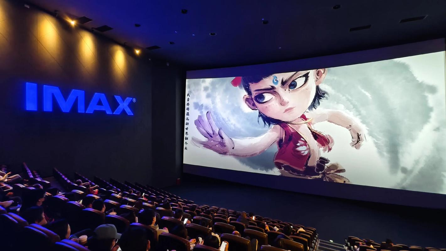 免费看美女18的相关介绍