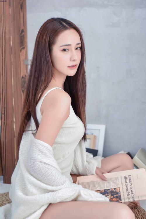 人妻少妇aaaa的相关介绍