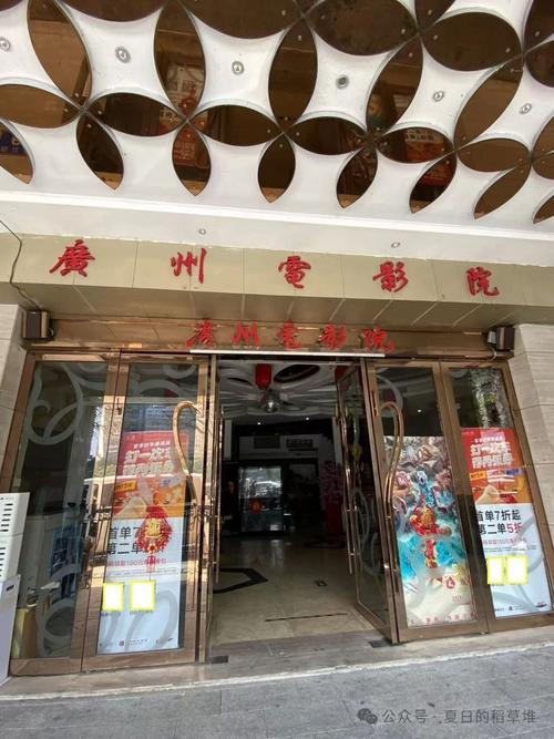 被摄取的巨乳人妻们的相关介绍