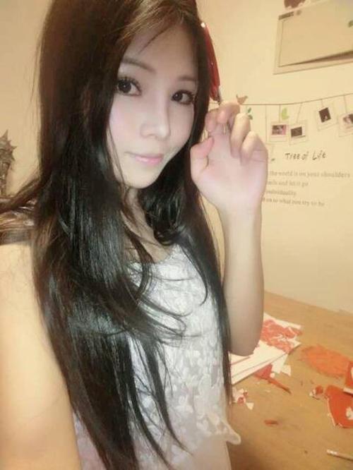 久久精品在这里久久久的相关介绍