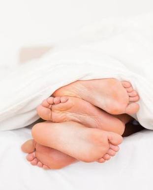 人妻少妇大乳中文在线的相关介绍