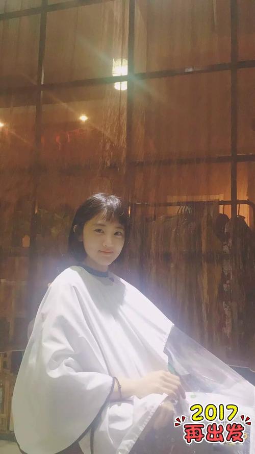 巨乳美女被人操的相关介绍