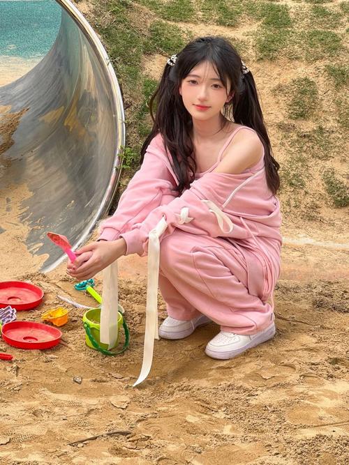 火星湖电影院的相关介绍
