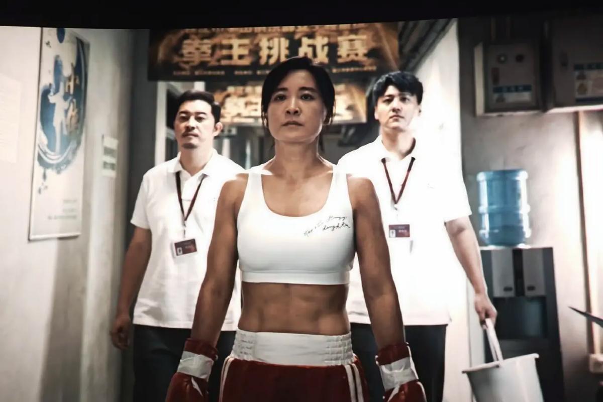 美女动漫黄频大全的相关介绍