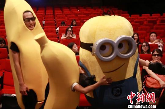 我被同桌cao的白浆直冒的相关介绍