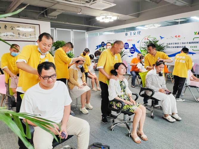 亚洲男人天堂狠狠爱的相关介绍