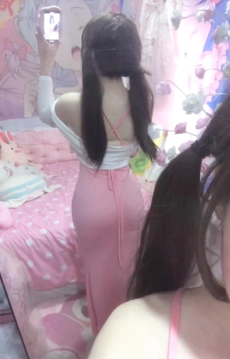 欧美私人家庭影院720p的相关介绍