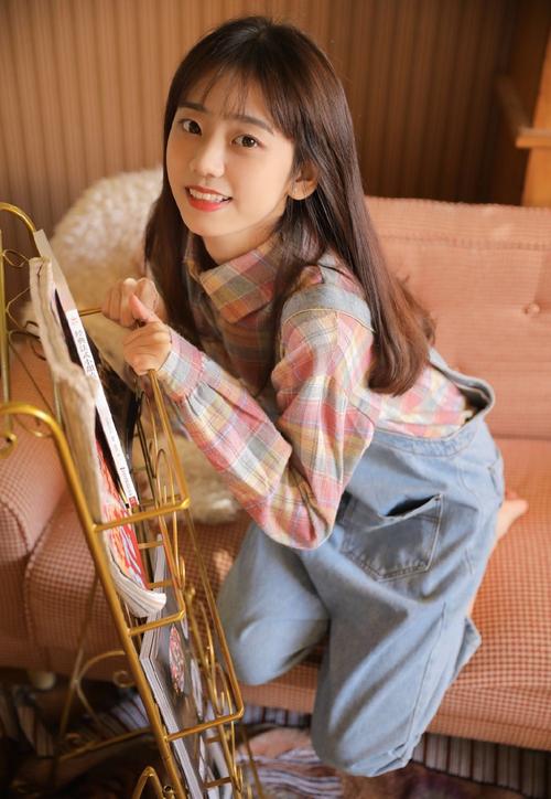 比基尼美女大尺度写真的相关介绍