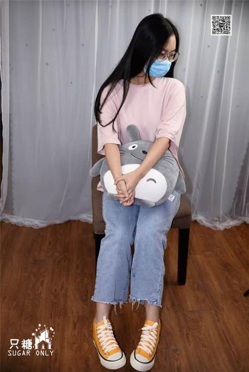 少妇人妻系列中文在线的相关介绍