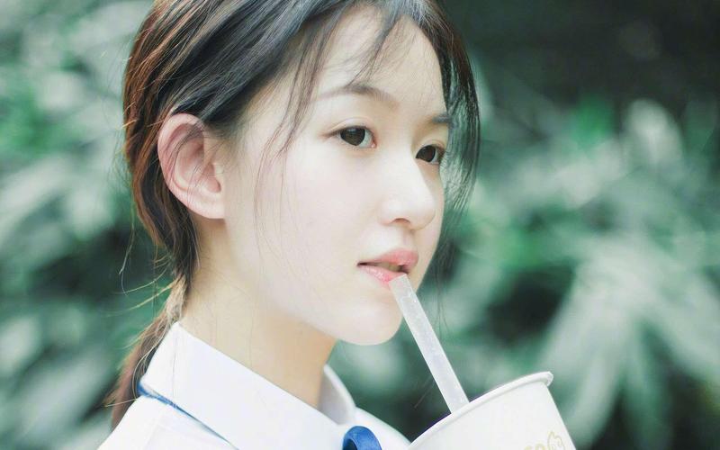 人妻少妇av在线的相关介绍